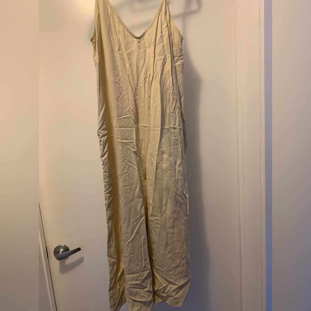 Cream Sleeveless jumpsuit